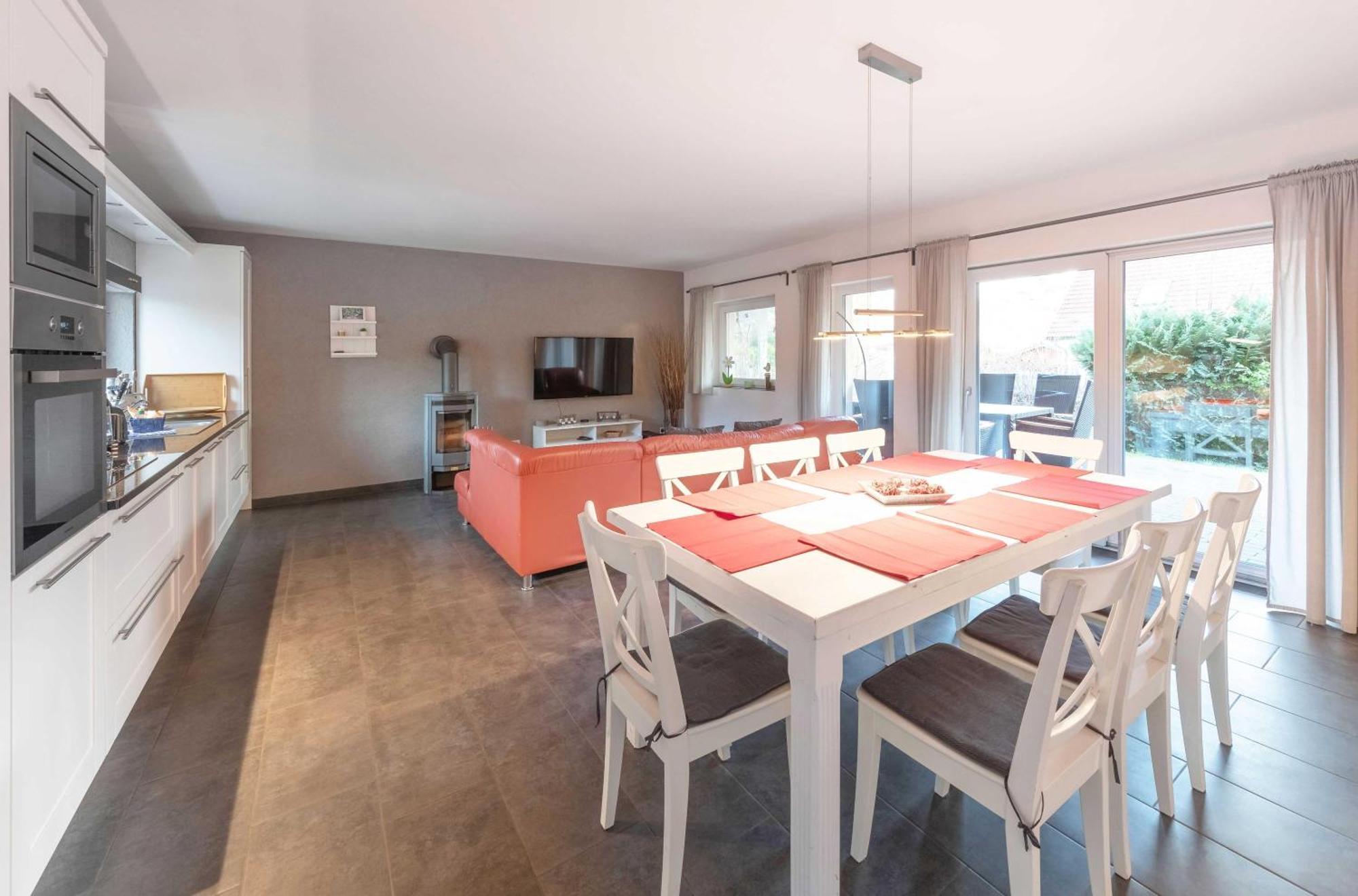 Ferienhaus Daniela Mit Terrasse Und Garten Silz Kültér fotó